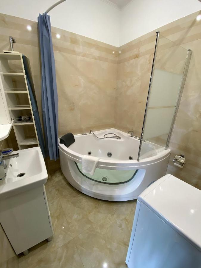 Welcome Apartments Center Kiev Eksteriør billede